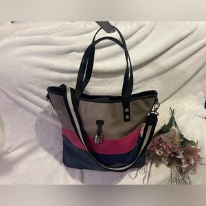 🩷💙👜Jessica Simpson Faux Leather Striped Getaway Tote Bag👜💙🩷
